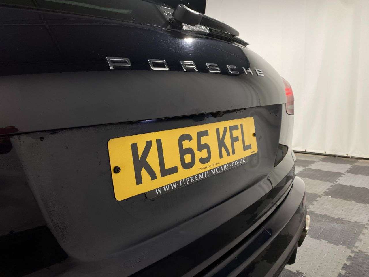 2015 PORSCHE CAYENNE 2015 PORSCHE CAYENNE