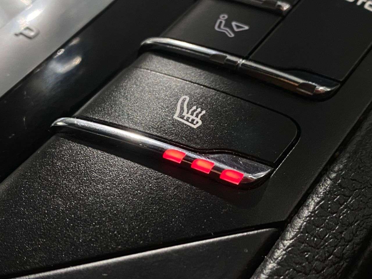 2015 PORSCHE CAYENNE 2015 PORSCHE CAYENNE