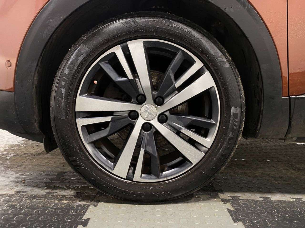 2019 PEUGEOT 3008 2019 PEUGEOT 3008