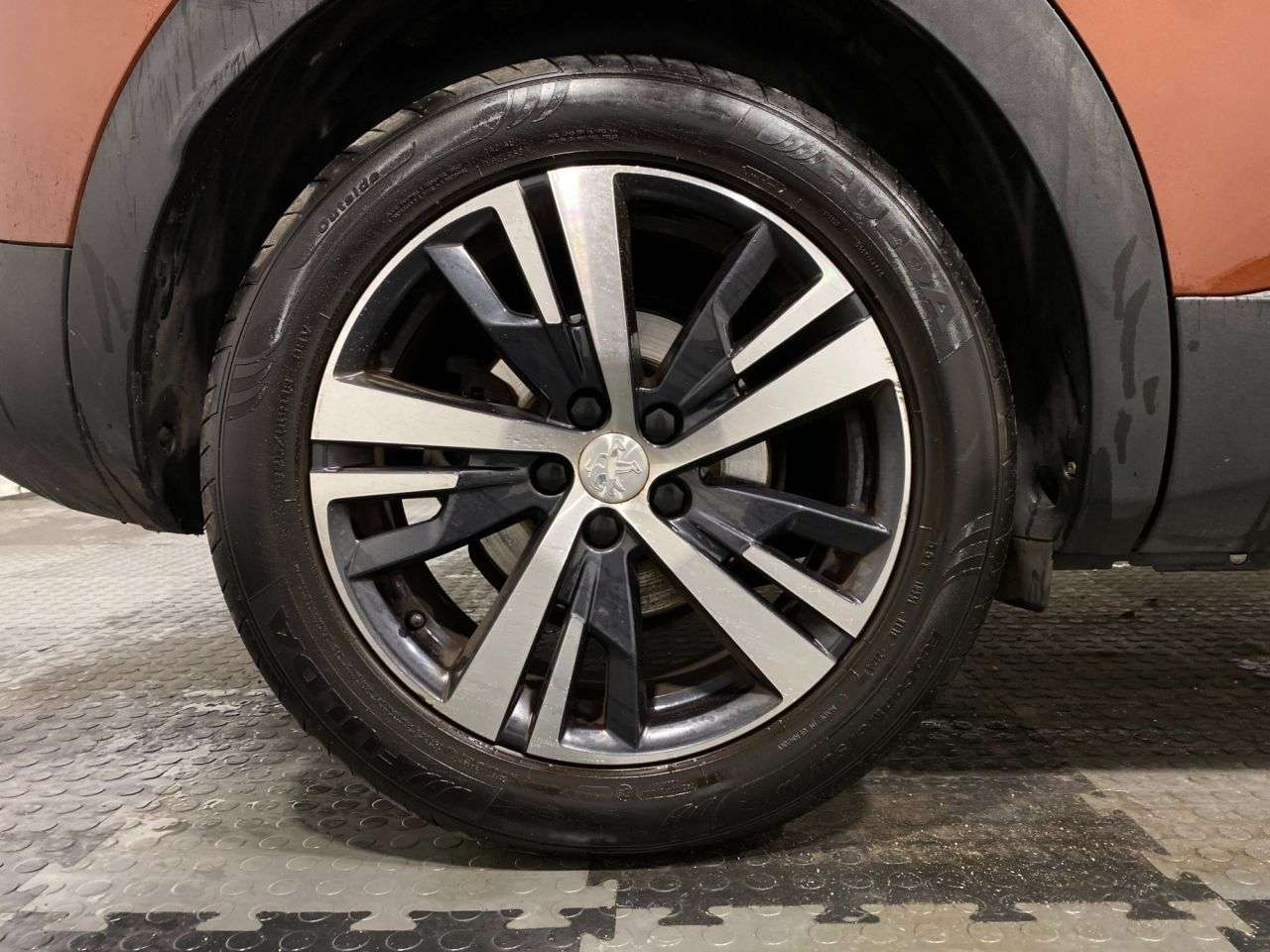 2019 PEUGEOT 3008 2019 PEUGEOT 3008