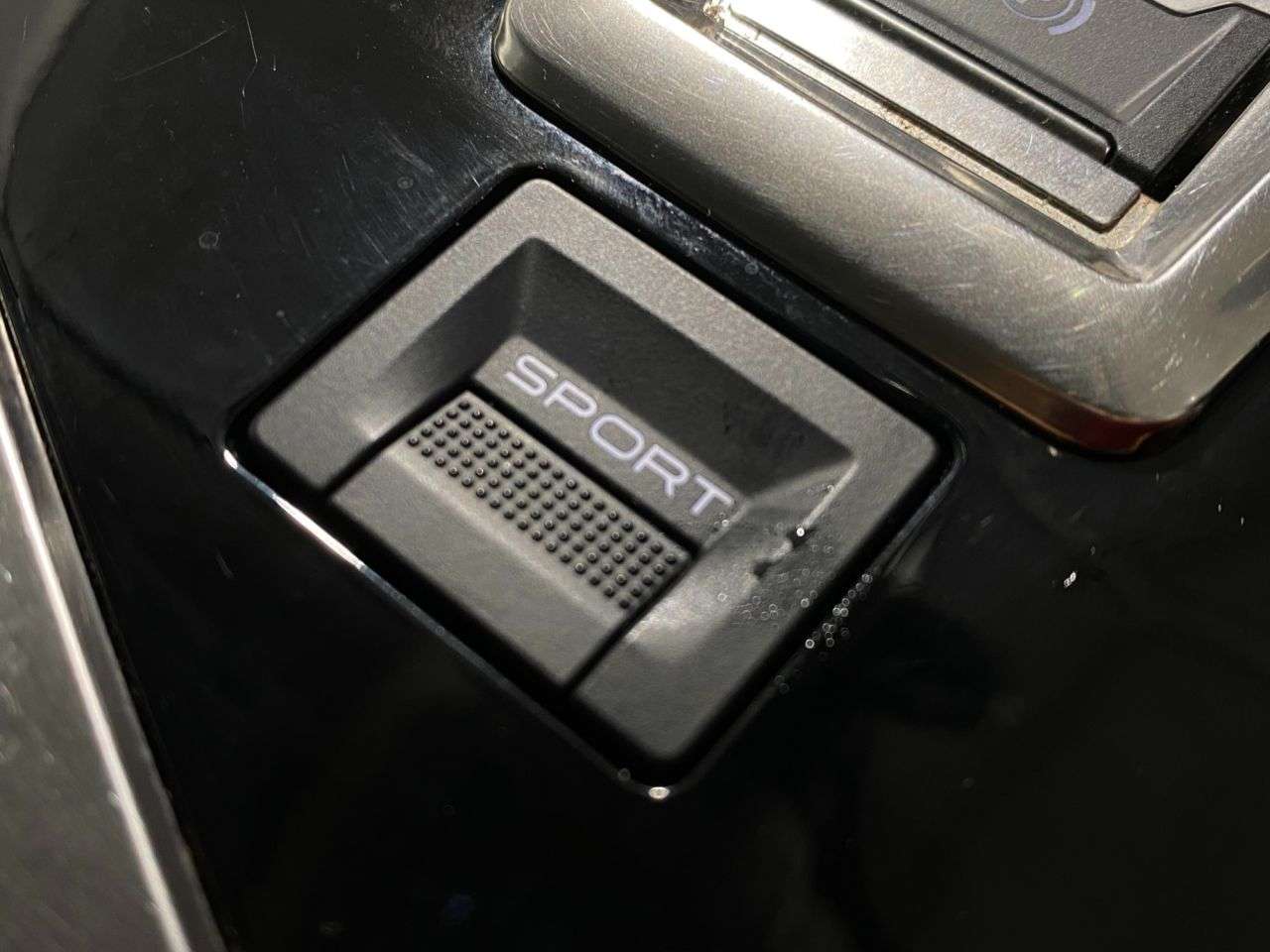 2019 PEUGEOT 3008 2019 PEUGEOT 3008