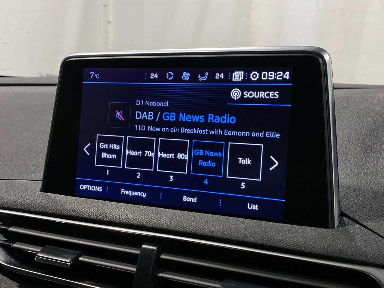 2019 PEUGEOT 3008 2019 PEUGEOT 3008