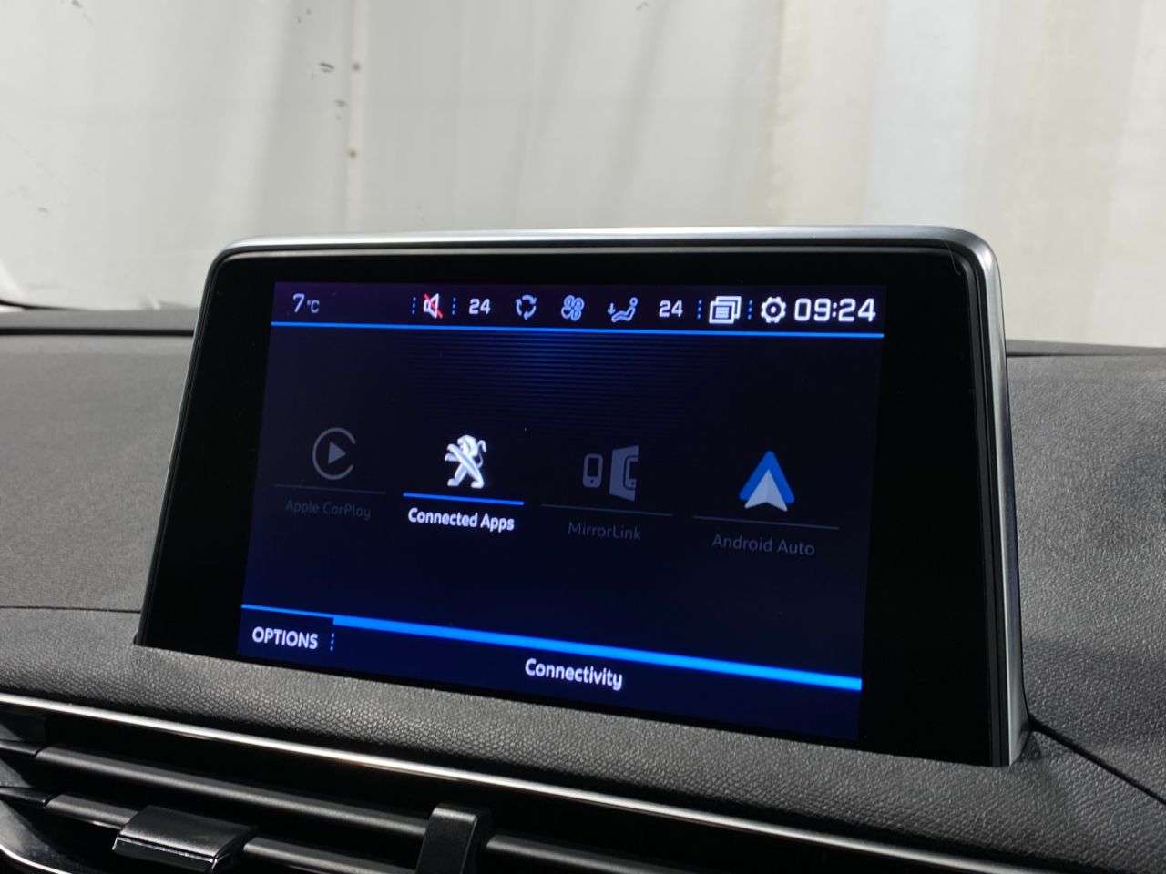 2019 PEUGEOT 3008 2019 PEUGEOT 3008