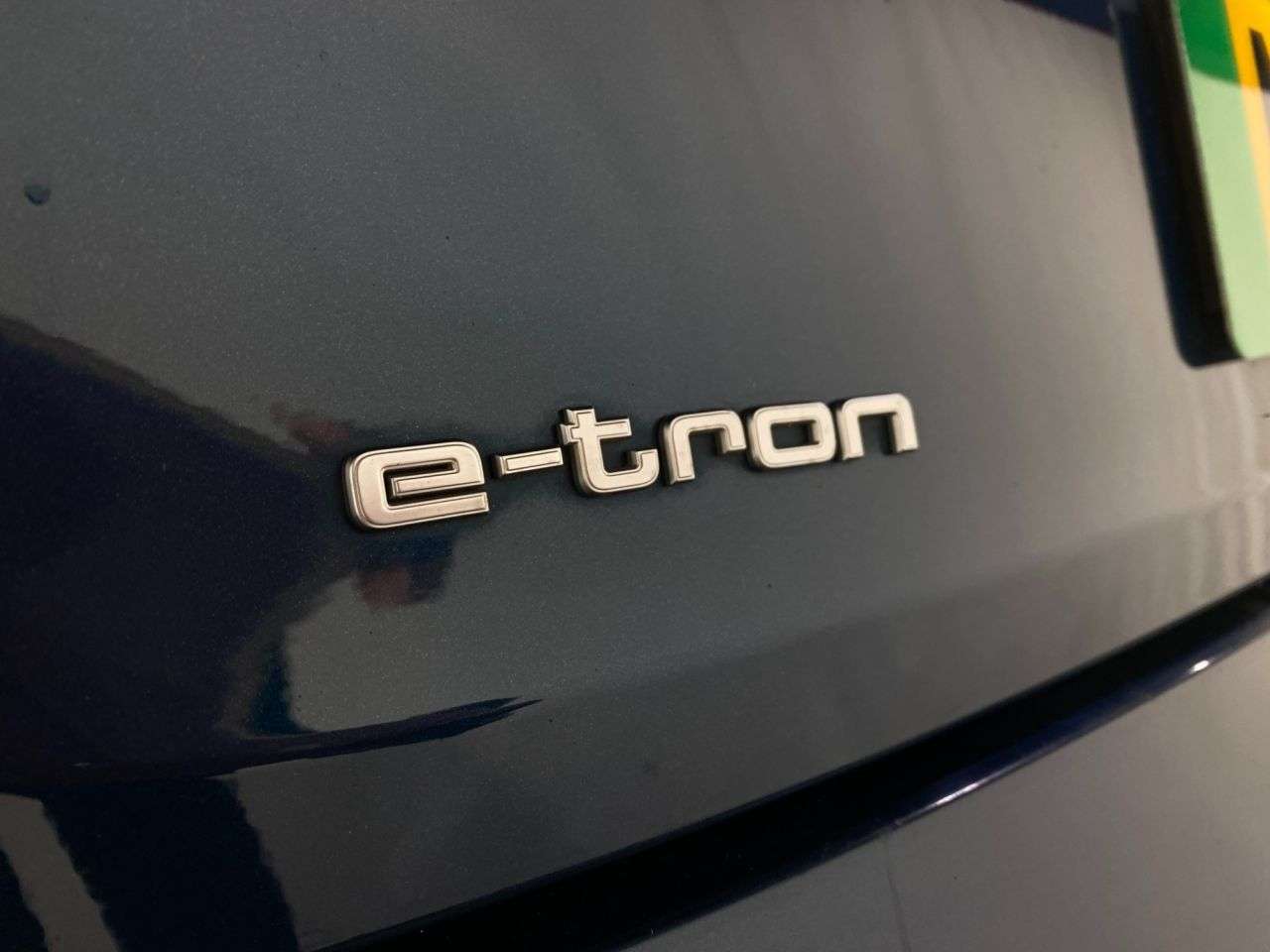 2020 AUDI E-TRON 2020 AUDI E-TRON
