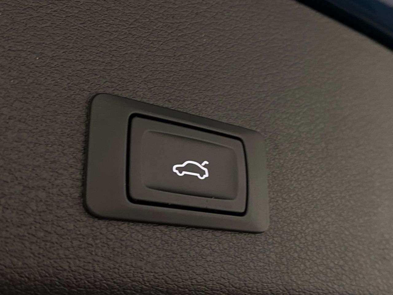 2020 AUDI E-TRON 2020 AUDI E-TRON