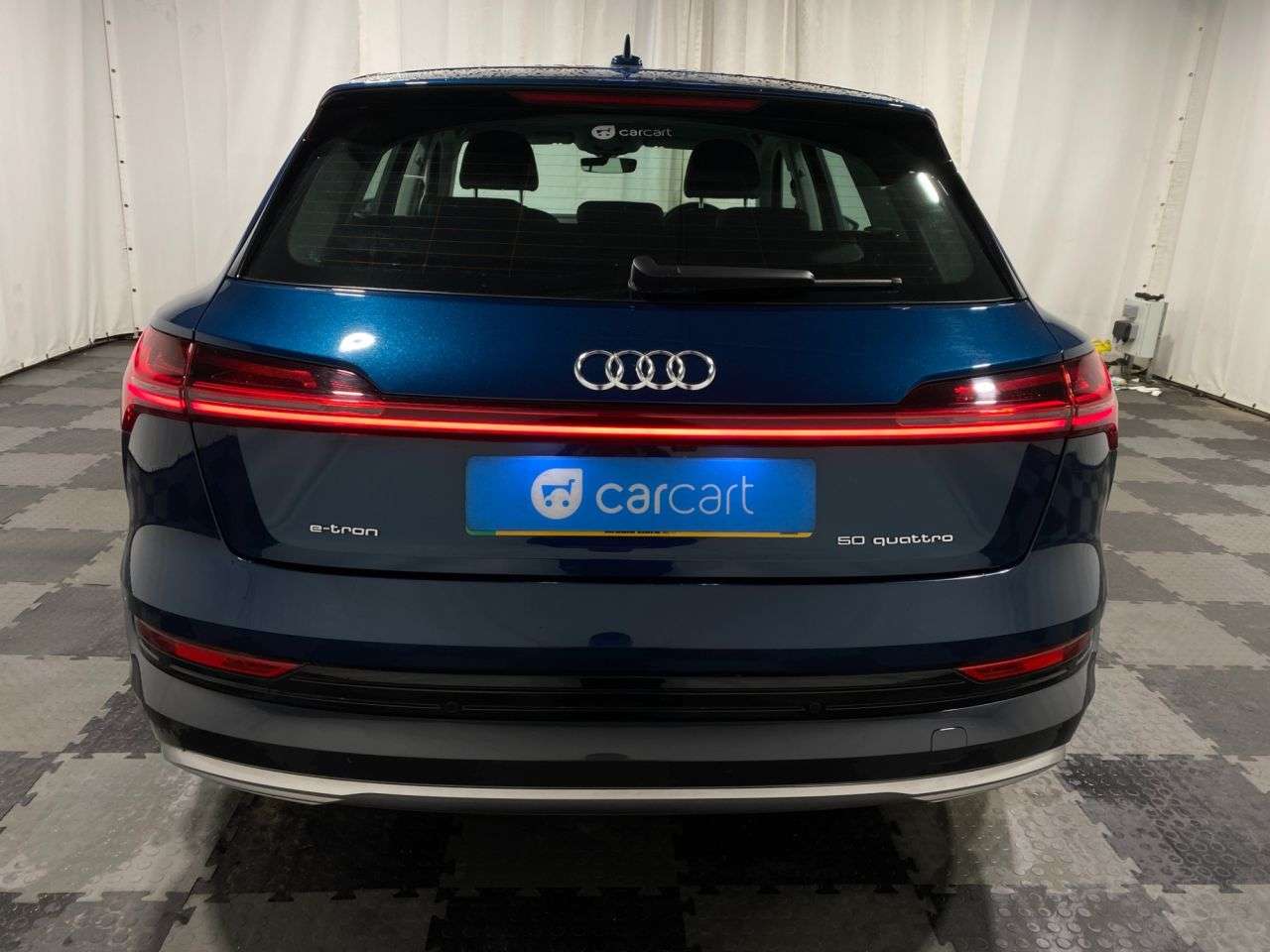 2020 AUDI E-TRON 2020 AUDI E-TRON