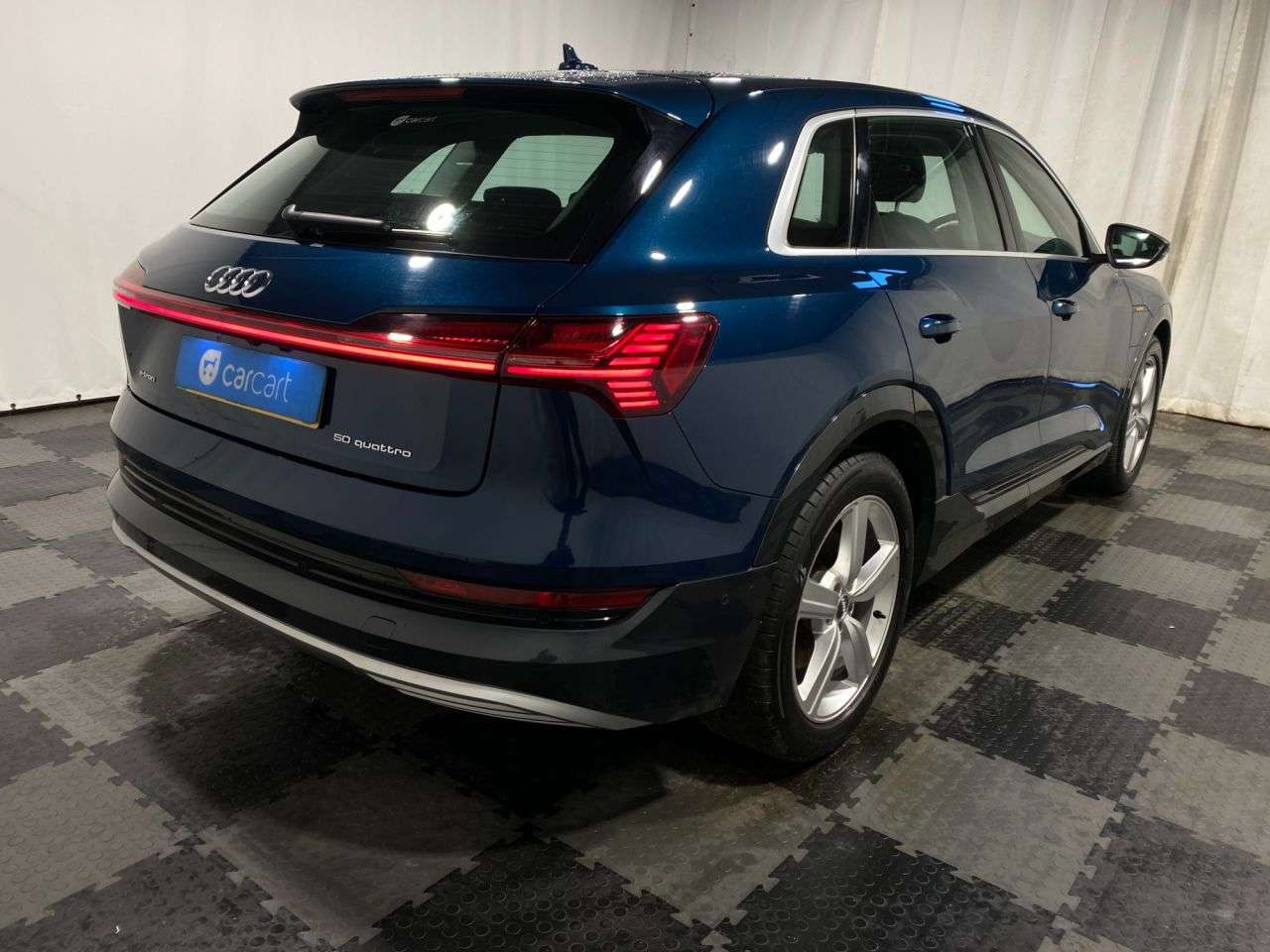 2020 AUDI E-TRON 2020 AUDI E-TRON