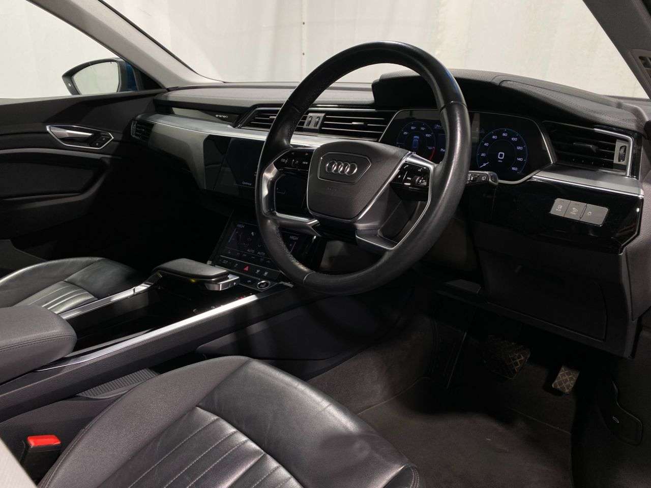 2020 AUDI E-TRON 2020 AUDI E-TRON