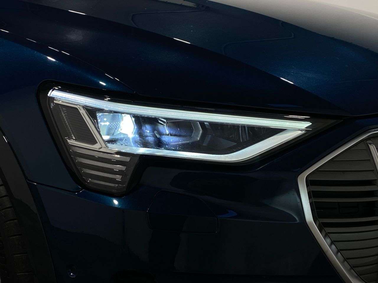 2020 AUDI E-TRON 2020 AUDI E-TRON