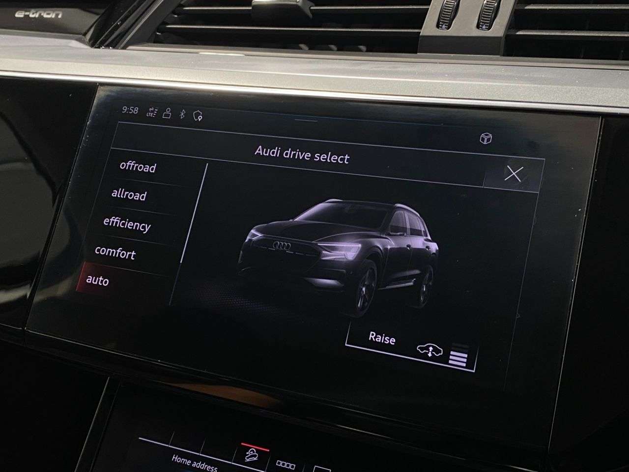 2020 AUDI E-TRON 2020 AUDI E-TRON