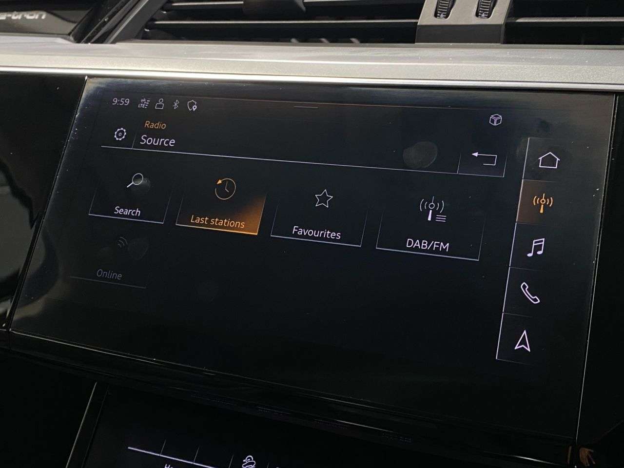 2020 AUDI E-TRON 2020 AUDI E-TRON