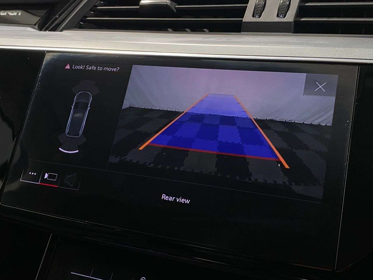 2020 AUDI E-TRON 2020 AUDI E-TRON