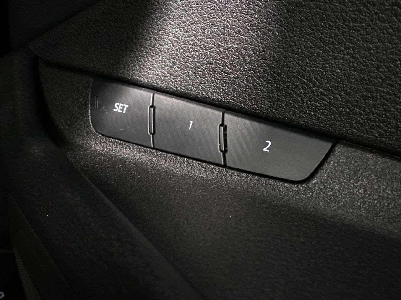 2020 AUDI E-TRON 2020 AUDI E-TRON