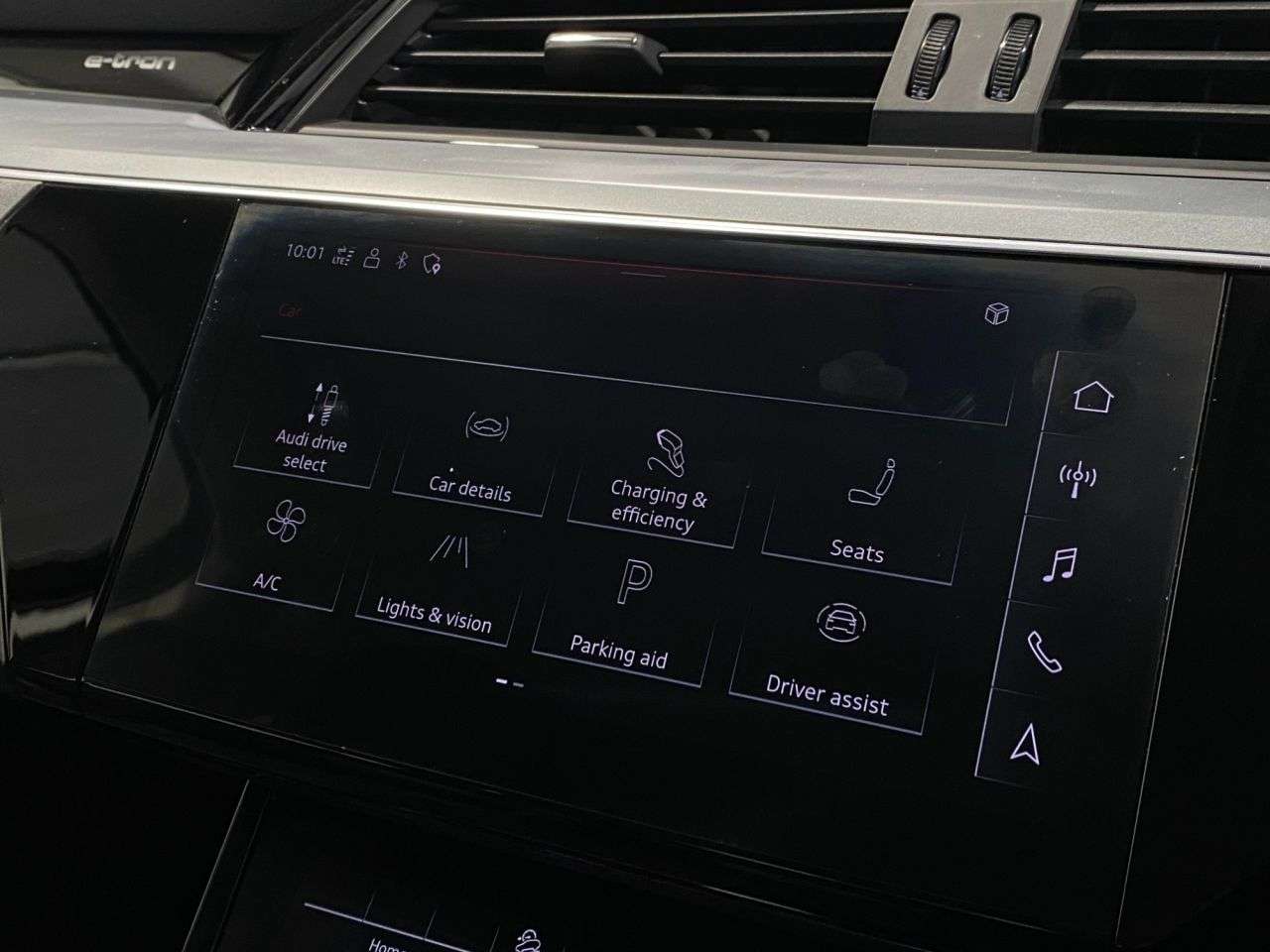 2020 AUDI E-TRON 2020 AUDI E-TRON