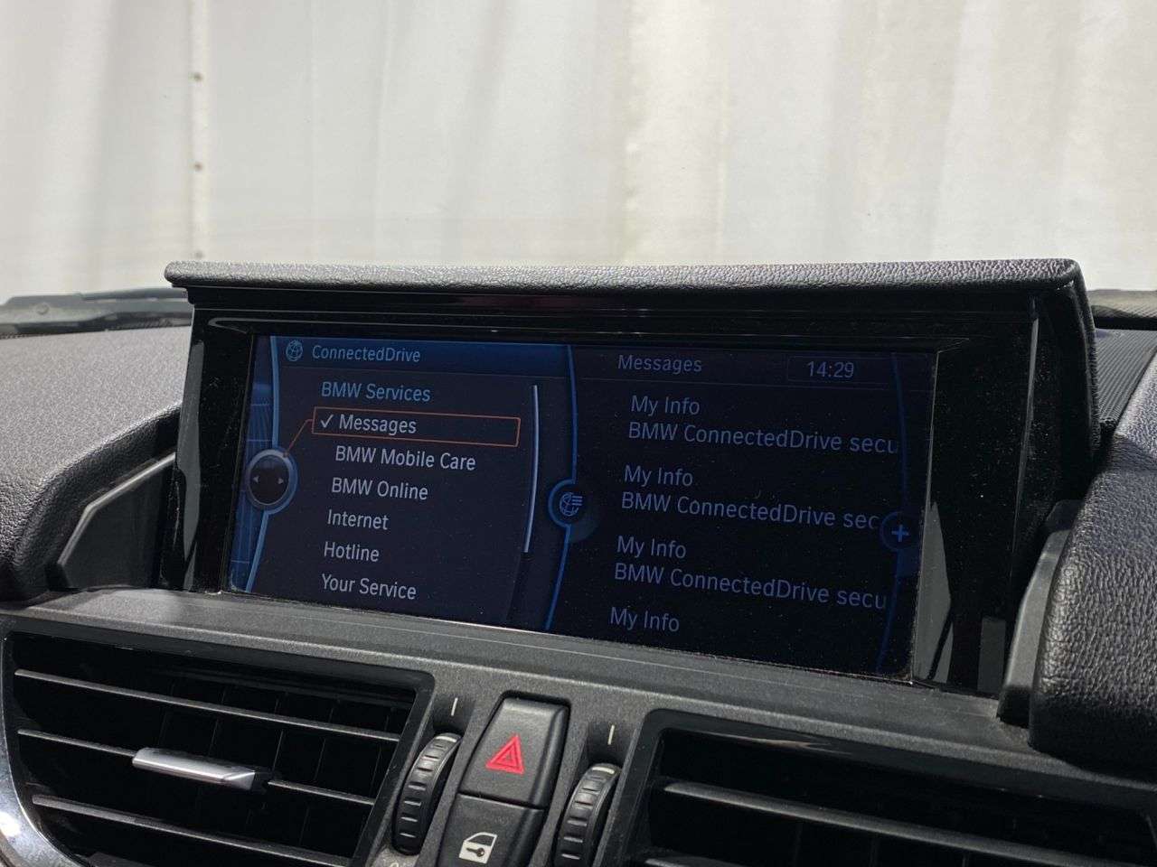 2015 BMW Z4 2015 BMW Z4