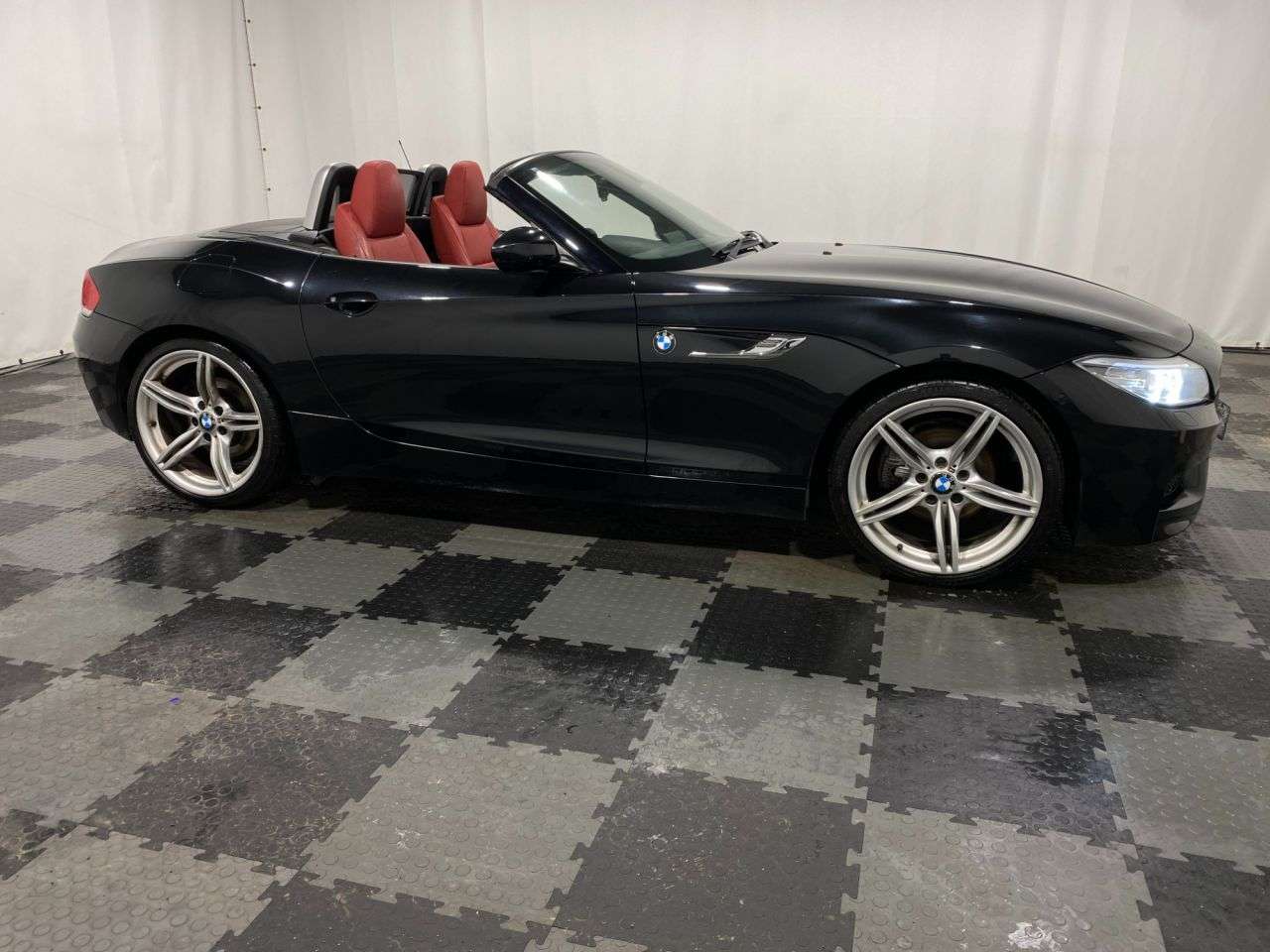 2015 BMW Z4 2015 BMW Z4