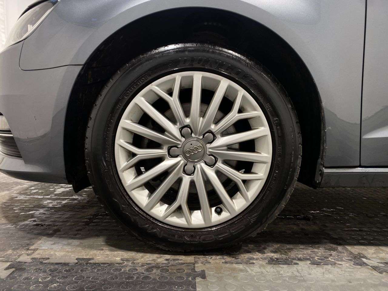 2016 AUDI A3 2016 AUDI A3