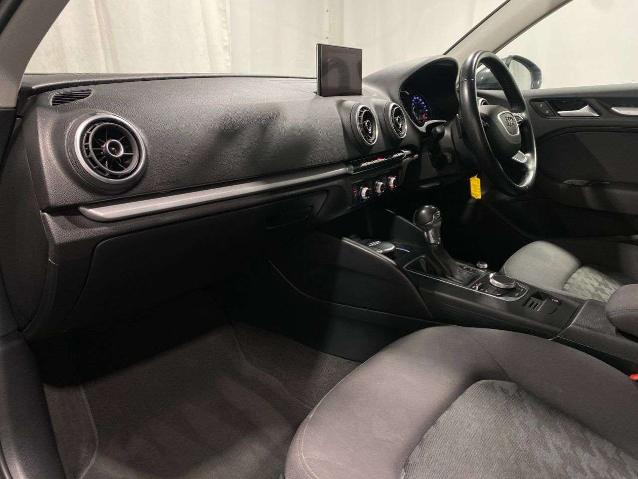 2016 AUDI A3 2016 AUDI A3