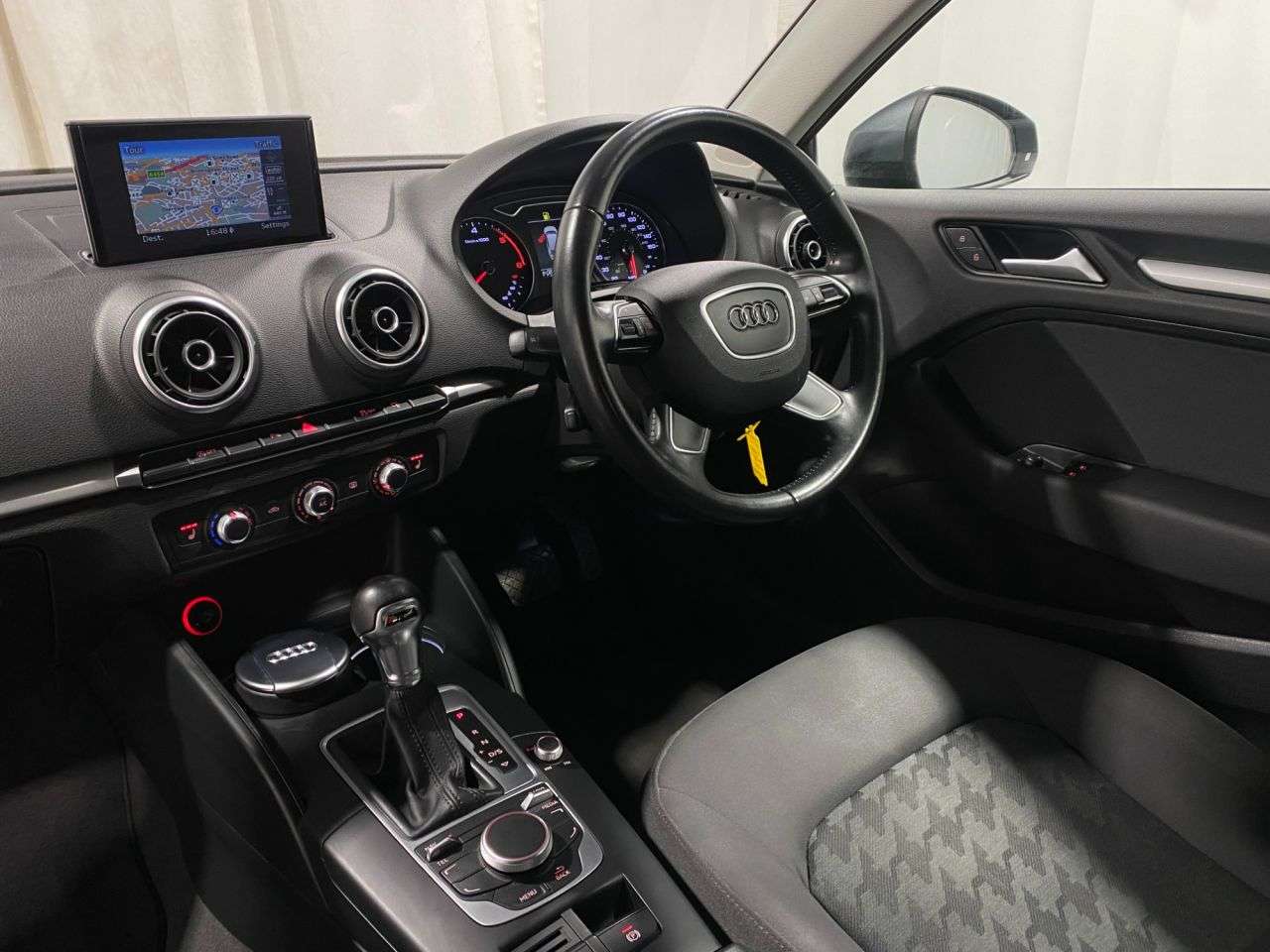 2016 AUDI A3 2016 AUDI A3