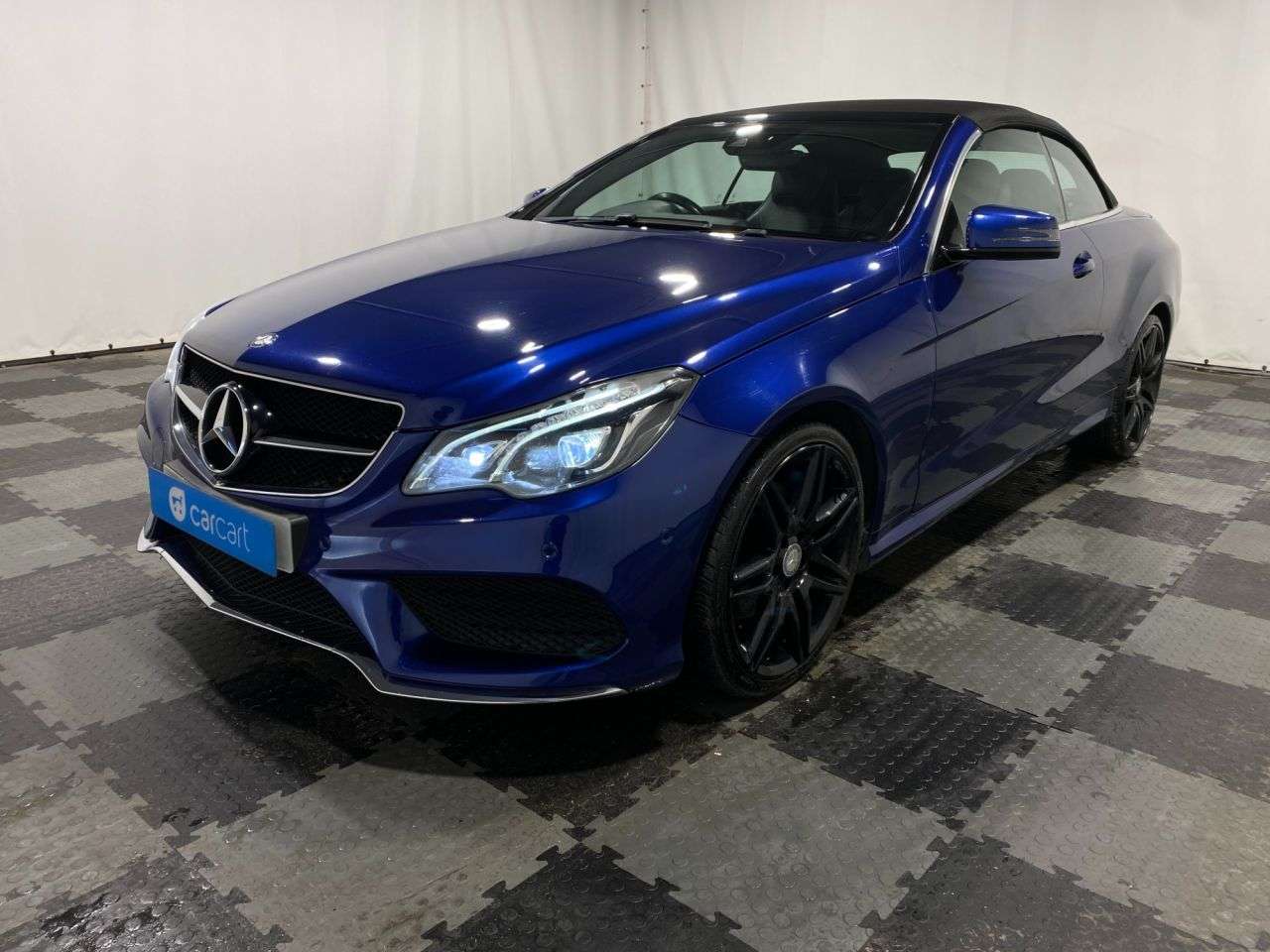A 2016 MERCEDES-BENZ E-CLASS 2.1 E220d AMG Line Edition Cabriolet 2dr Diesel G-Tronic+ Euro 6 (s/s) (177 A 2016 MERCEDES-BENZ E-CLASS 2.1 E220d AMG Line Edition Cabriolet 2dr Diesel G-Tronic+ Euro 6 (s/s) (177