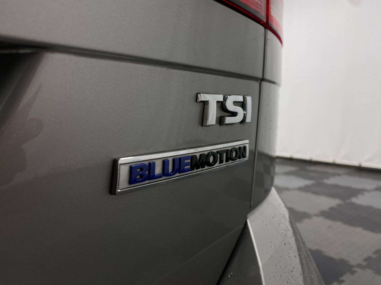 2018 VOLKSWAGEN GOLF 2018 VOLKSWAGEN GOLF