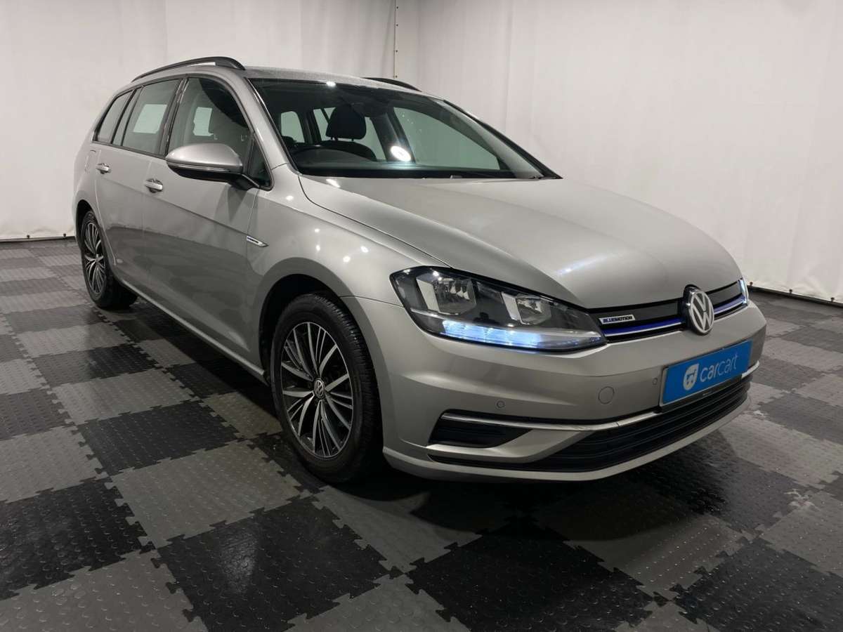 Check out this Volkswagen Golf 2018 Petrol Manual