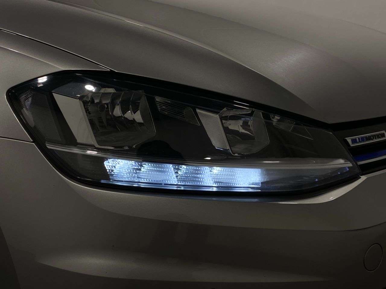 2018 VOLKSWAGEN GOLF 2018 VOLKSWAGEN GOLF