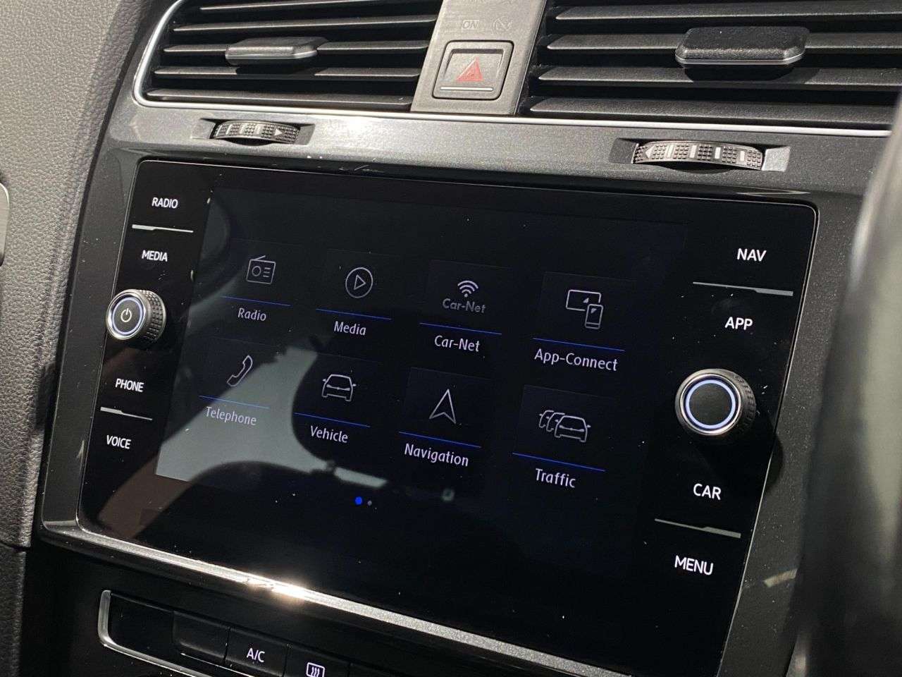 2018 VOLKSWAGEN GOLF 2018 VOLKSWAGEN GOLF