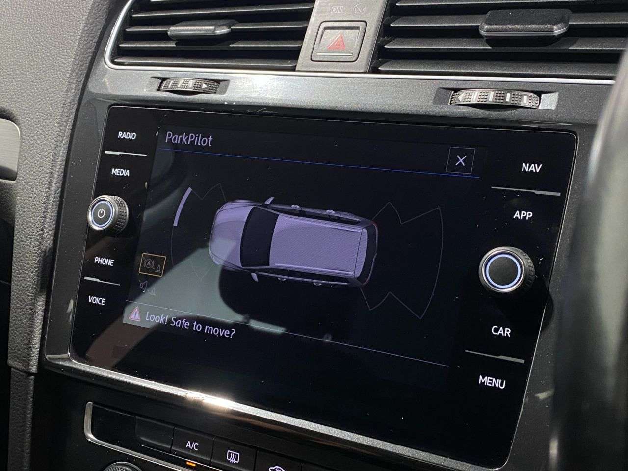 2018 VOLKSWAGEN GOLF 2018 VOLKSWAGEN GOLF