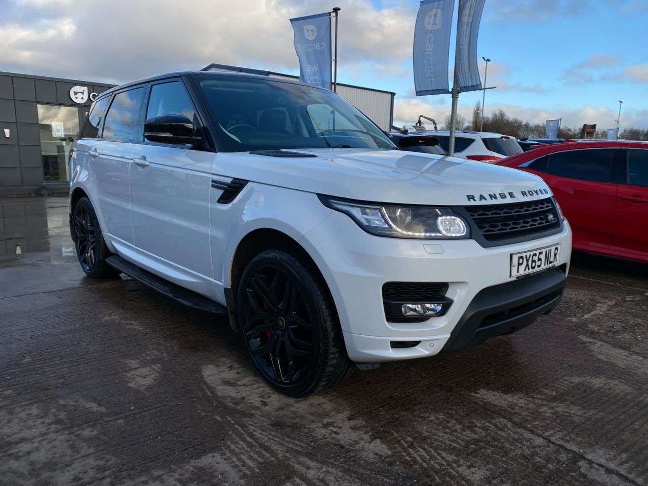 A 2015 LAND ROVER RANGE ROVER SPORT 3.0 SD V6 Autobiography Dynamic SUV 5dr Diesel Auto 4WD Euro 6 (s/s) (306 p A 2015 LAND ROVER RANGE ROVER SPORT 3.0 SD V6 Autobiography Dynamic SUV 5dr Diesel Auto 4WD Euro 6 (s/s) (306 p
