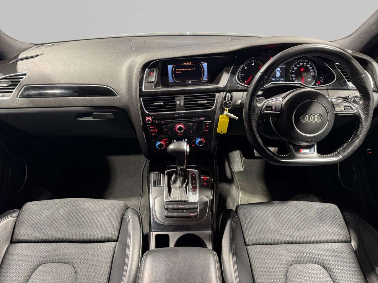 2015 AUDI A4 AVANT 2015 AUDI A4 AVANT
