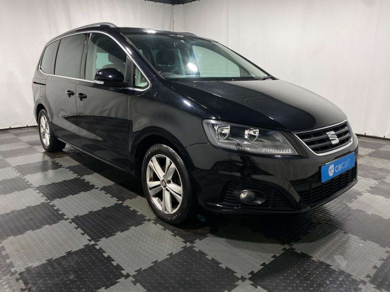 A 2016 SEAT ALHAMBRA TDI SE LUX A 2016 SEAT ALHAMBRA TDI SE LUX