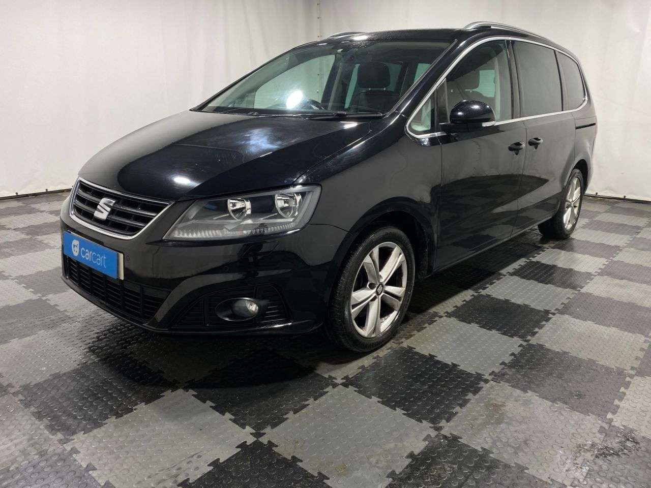 A 2016 SEAT ALHAMBRA TDI SE LUX A 2016 SEAT ALHAMBRA TDI SE LUX
