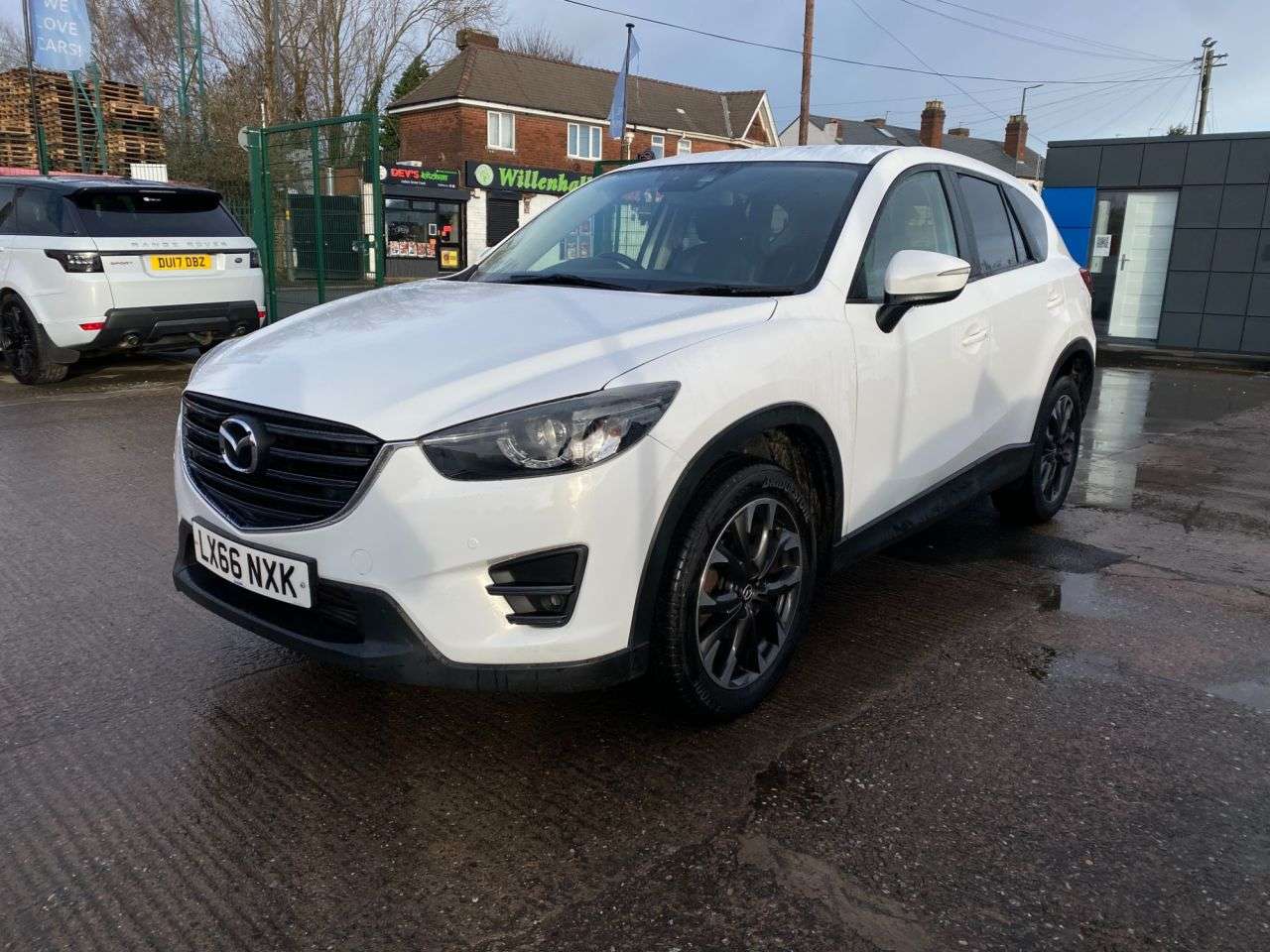 A 2016 MAZDA CX-5 2.2 SKYACTIV-D Sport Nav SUV 5dr Diesel Auto 4WD Euro 6 (s/s) (175 ps) (Rat A 2016 MAZDA CX-5 2.2 SKYACTIV-D Sport Nav SUV 5dr Diesel Auto 4WD Euro 6 (s/s) (175 ps) (Rat