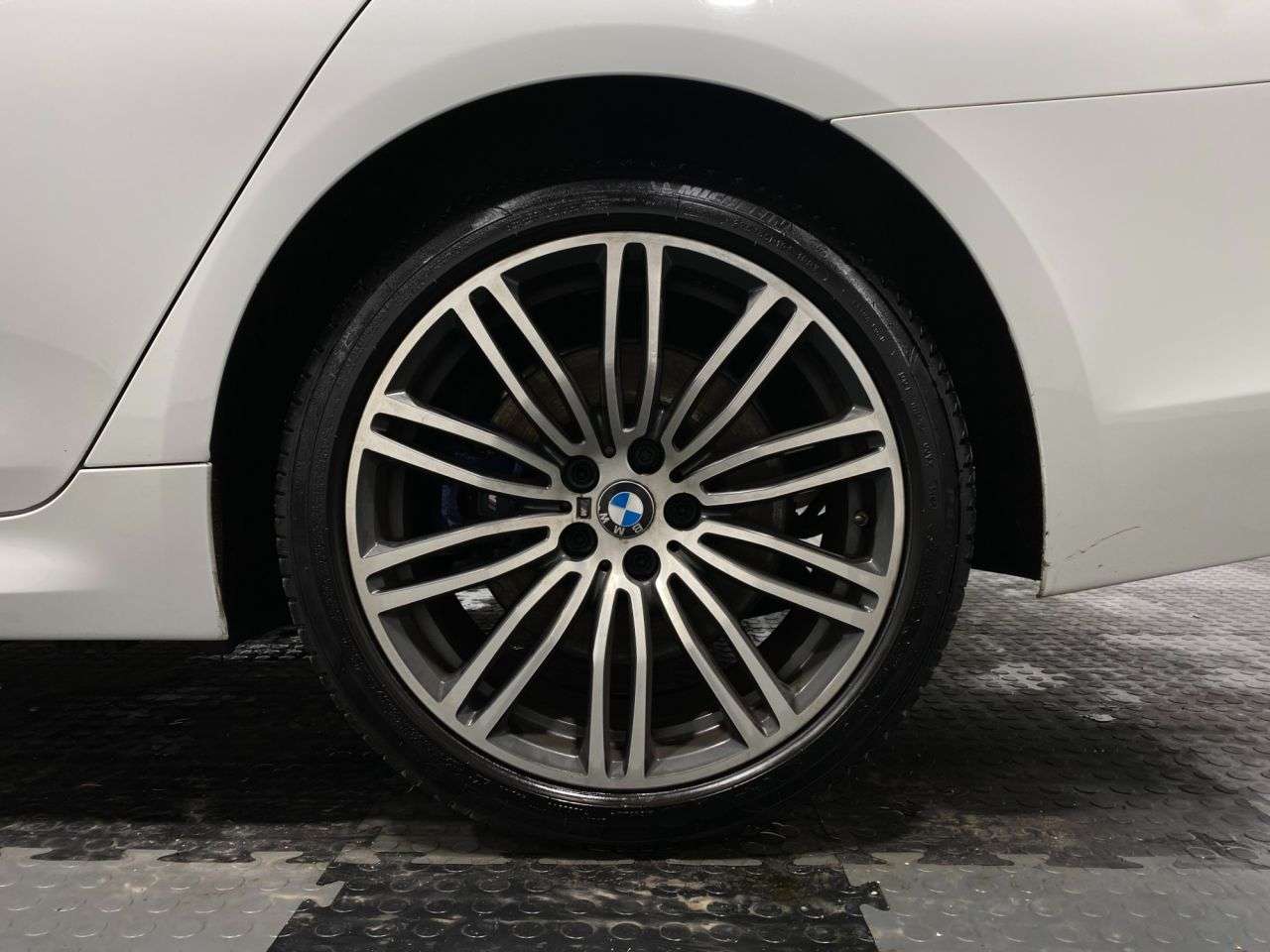 2019 BMW 5 SERIES 2019 BMW 5 SERIES