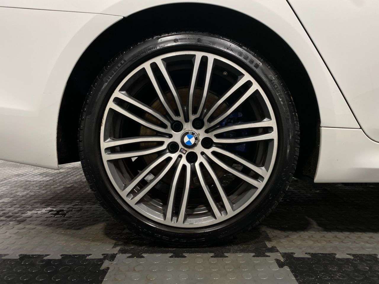 2019 BMW 5 SERIES 2019 BMW 5 SERIES