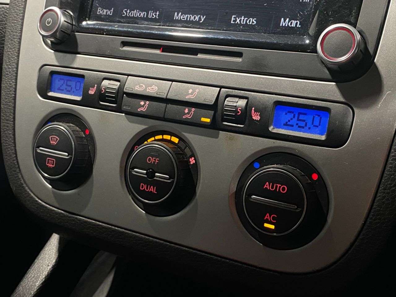 2015 VOLKSWAGEN SCIROCCO 2015 VOLKSWAGEN SCIROCCO