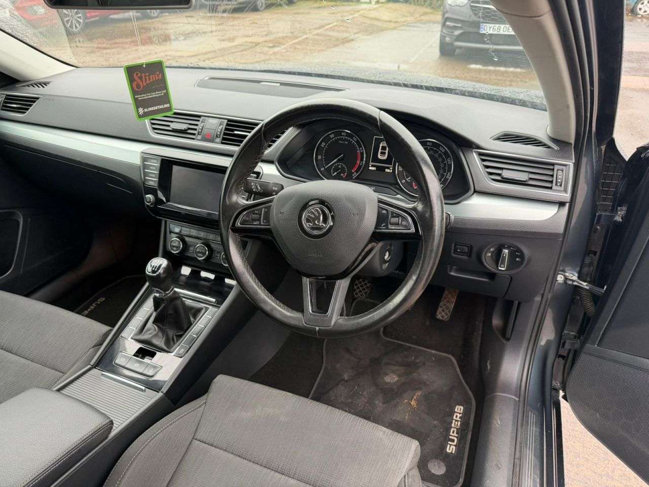 2016 SKODA SUPERB 2016 SKODA SUPERB