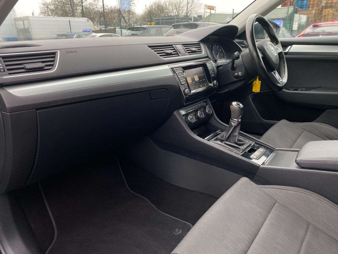 2016 SKODA SUPERB 2016 SKODA SUPERB