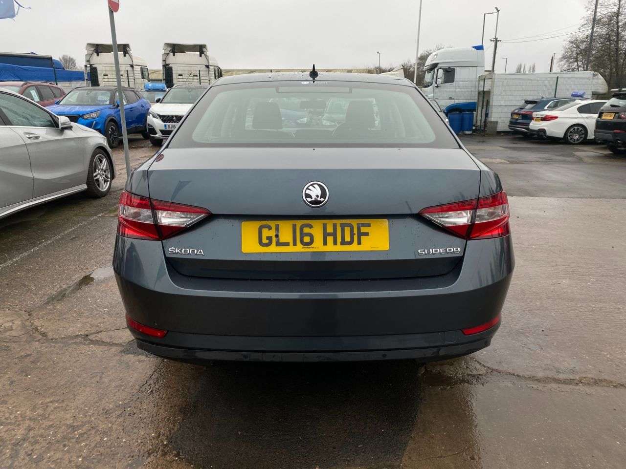 2016 SKODA SUPERB 2016 SKODA SUPERB