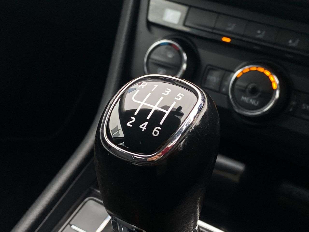 2016 SKODA SUPERB 2016 SKODA SUPERB