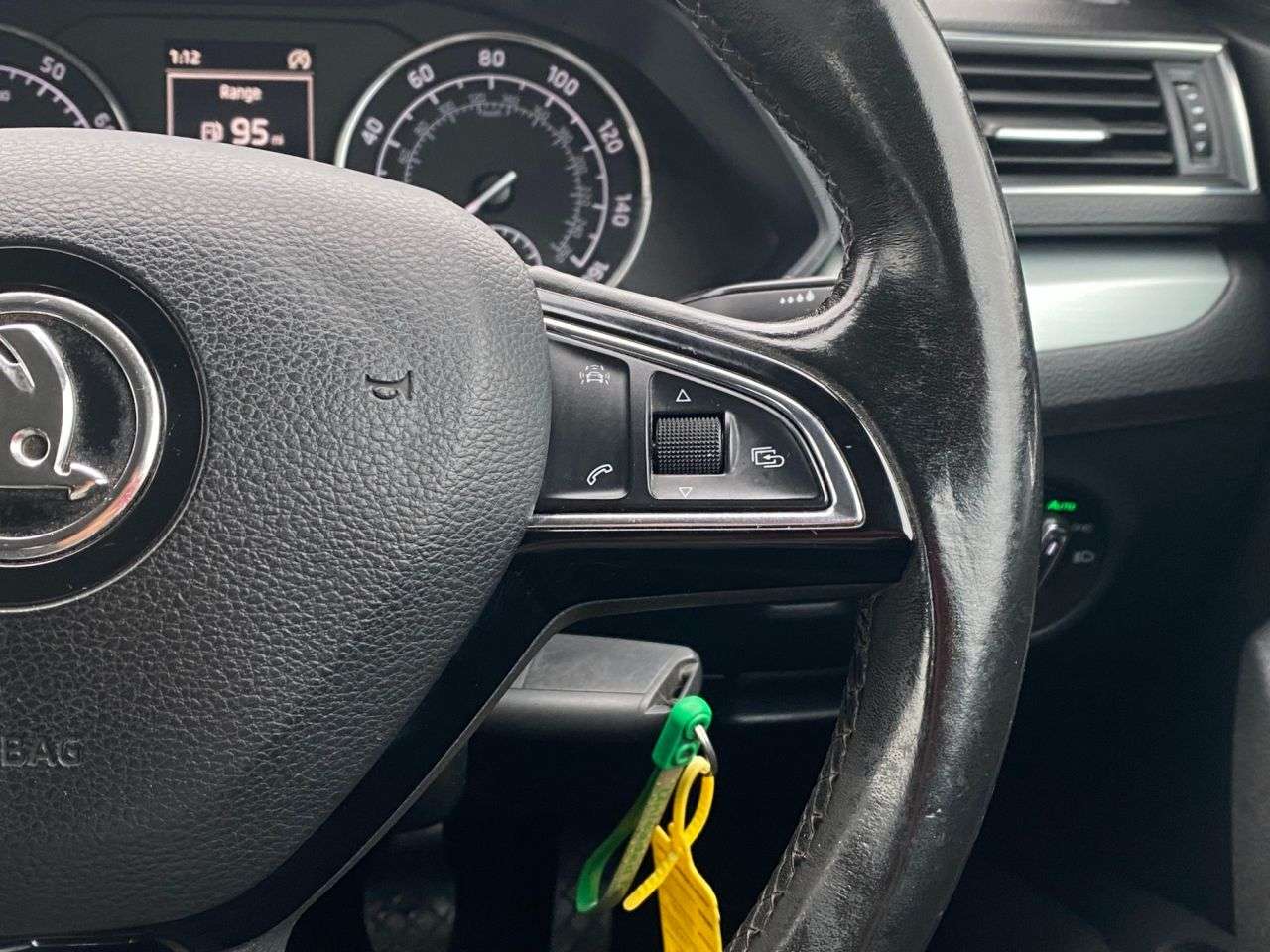 2016 SKODA SUPERB 2016 SKODA SUPERB