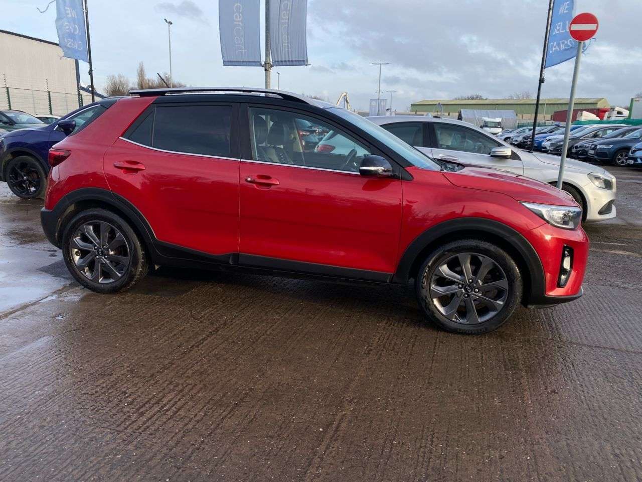 2017 KIA STONIC 2017 KIA STONIC