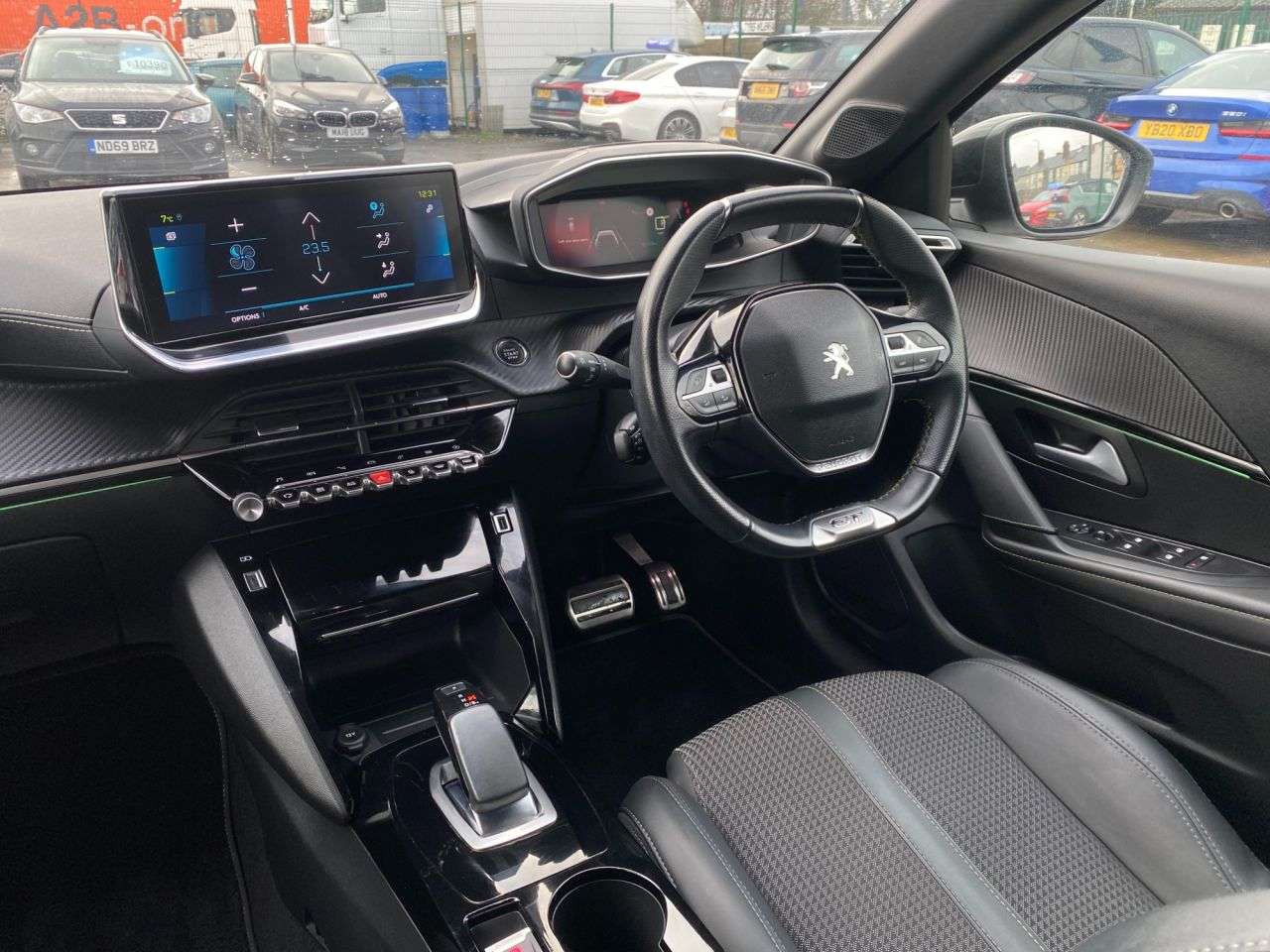 2021 PEUGEOT E-208 2021 PEUGEOT E-208