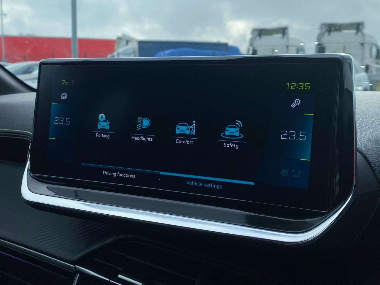 2021 PEUGEOT E-208 2021 PEUGEOT E-208