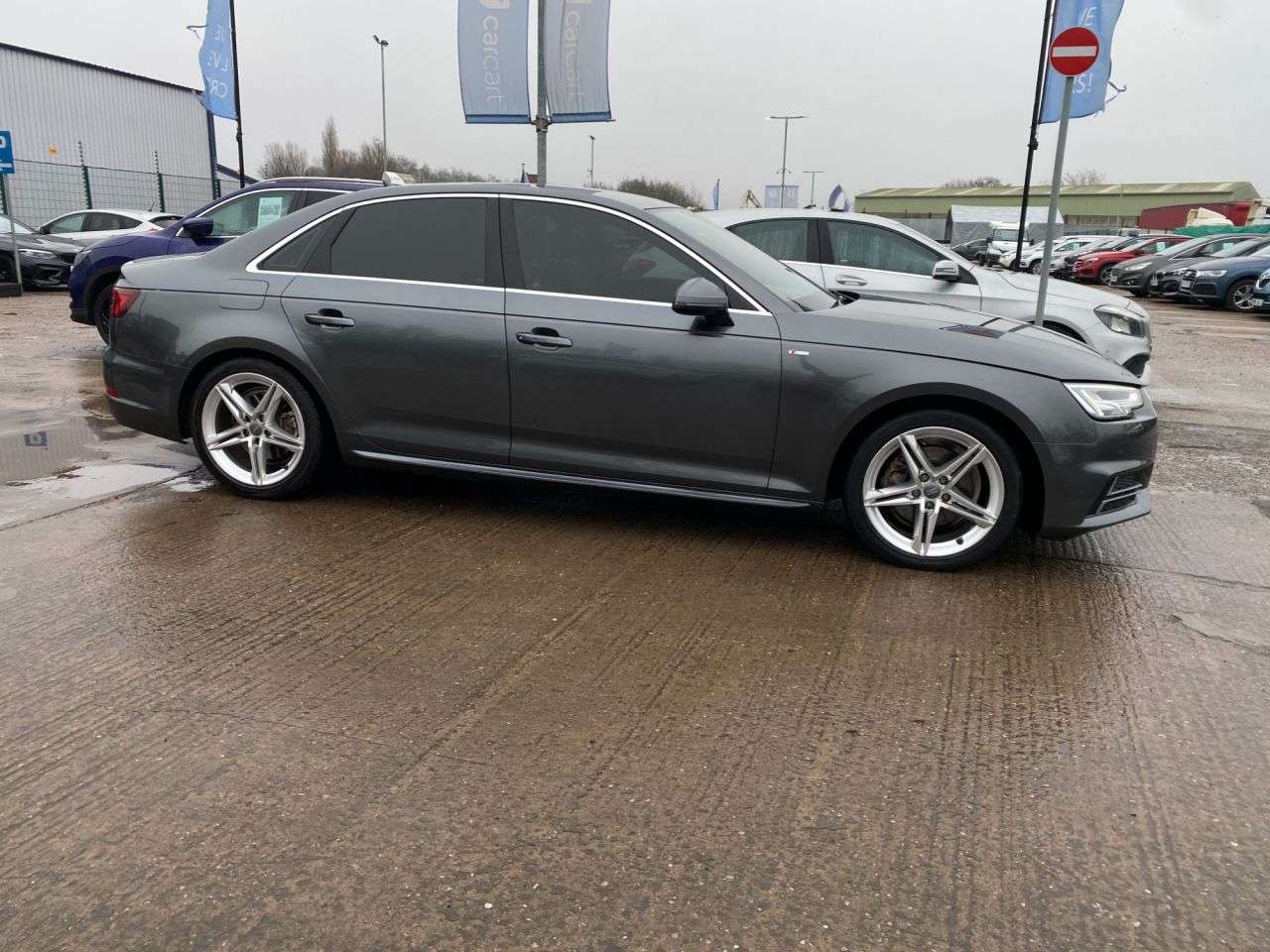 2018 AUDI A4 2018 AUDI A4