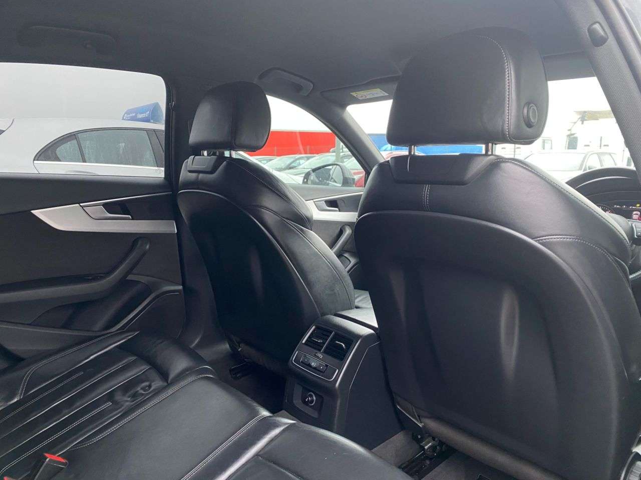 2018 AUDI A4 2018 AUDI A4