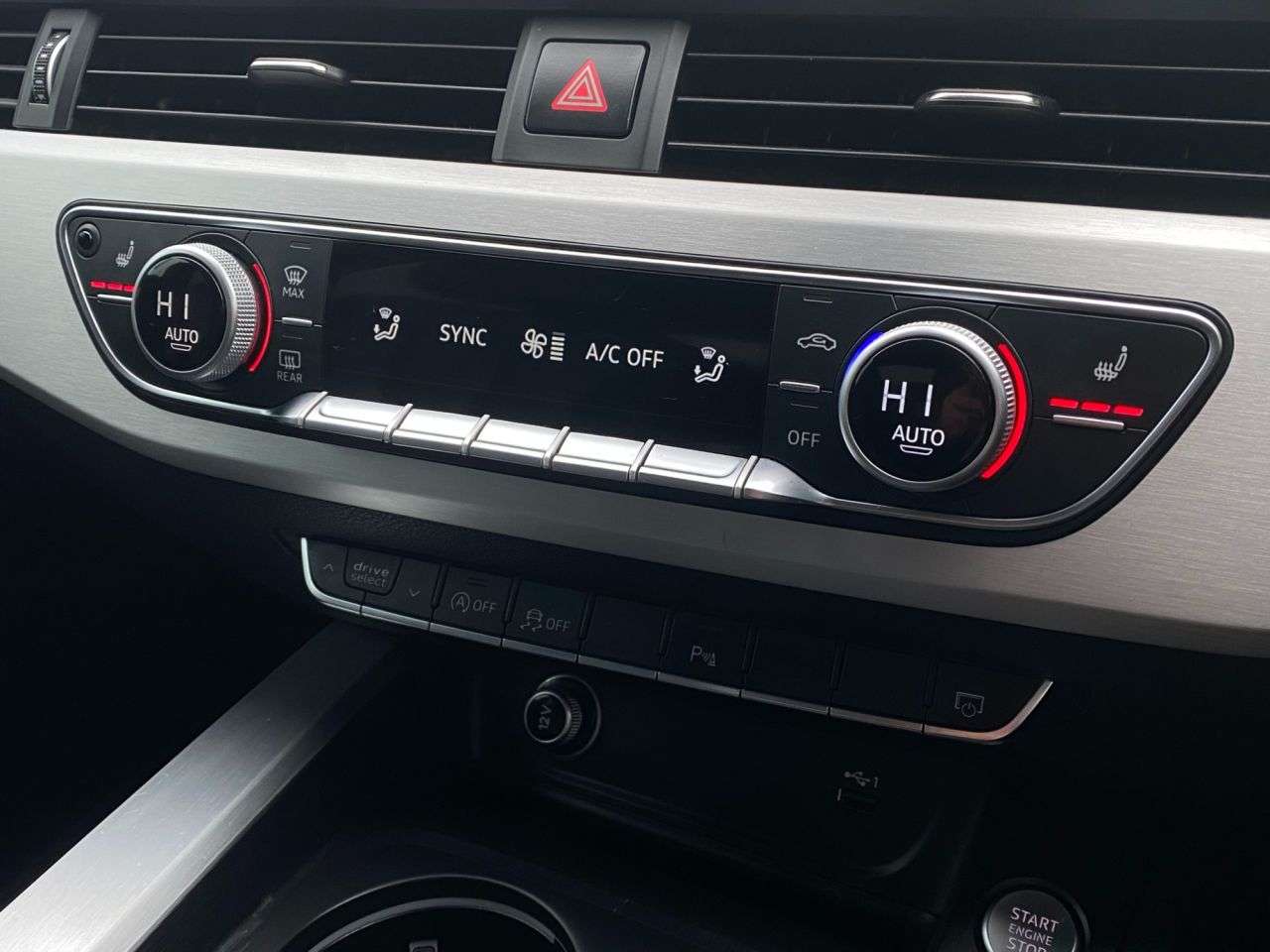 2018 AUDI A4 2018 AUDI A4