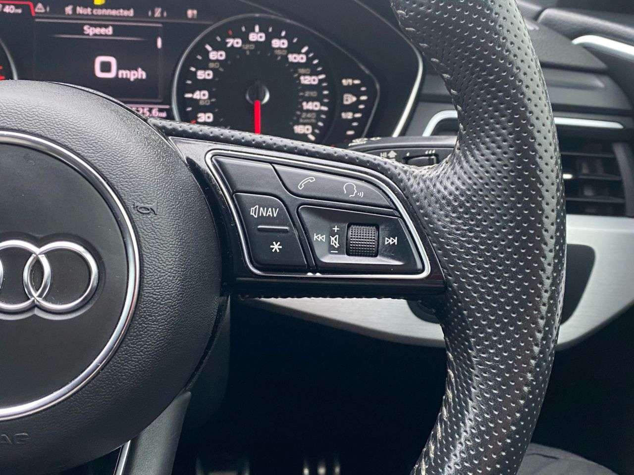 2018 AUDI A4 2018 AUDI A4