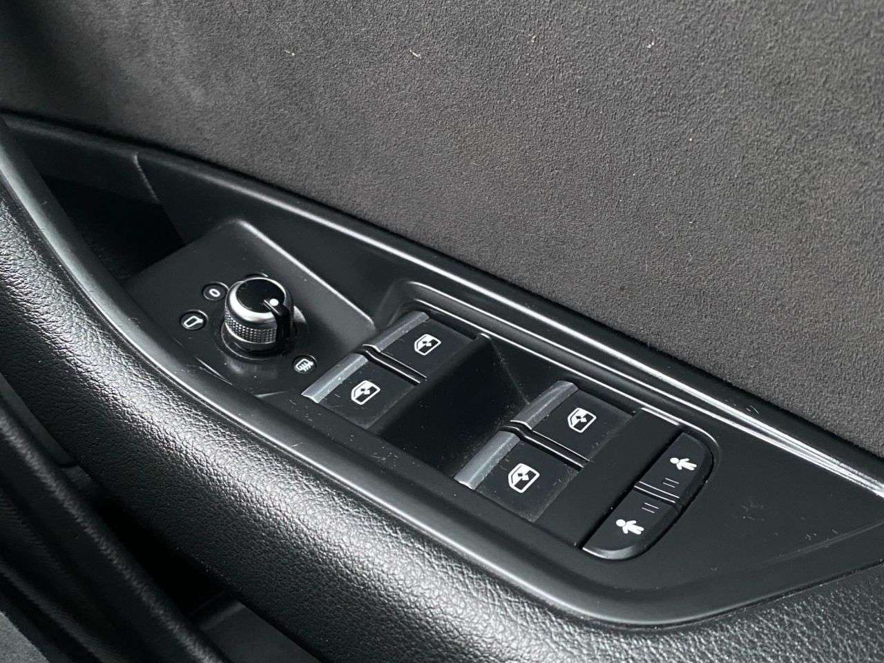 2018 AUDI A4 2018 AUDI A4